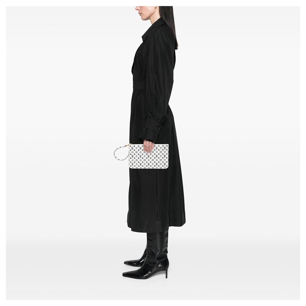 Louis Vuitton Pochette MM Black and White Pouch Wristlet Mini Monogram LTD Rare - Picture 5 of 16